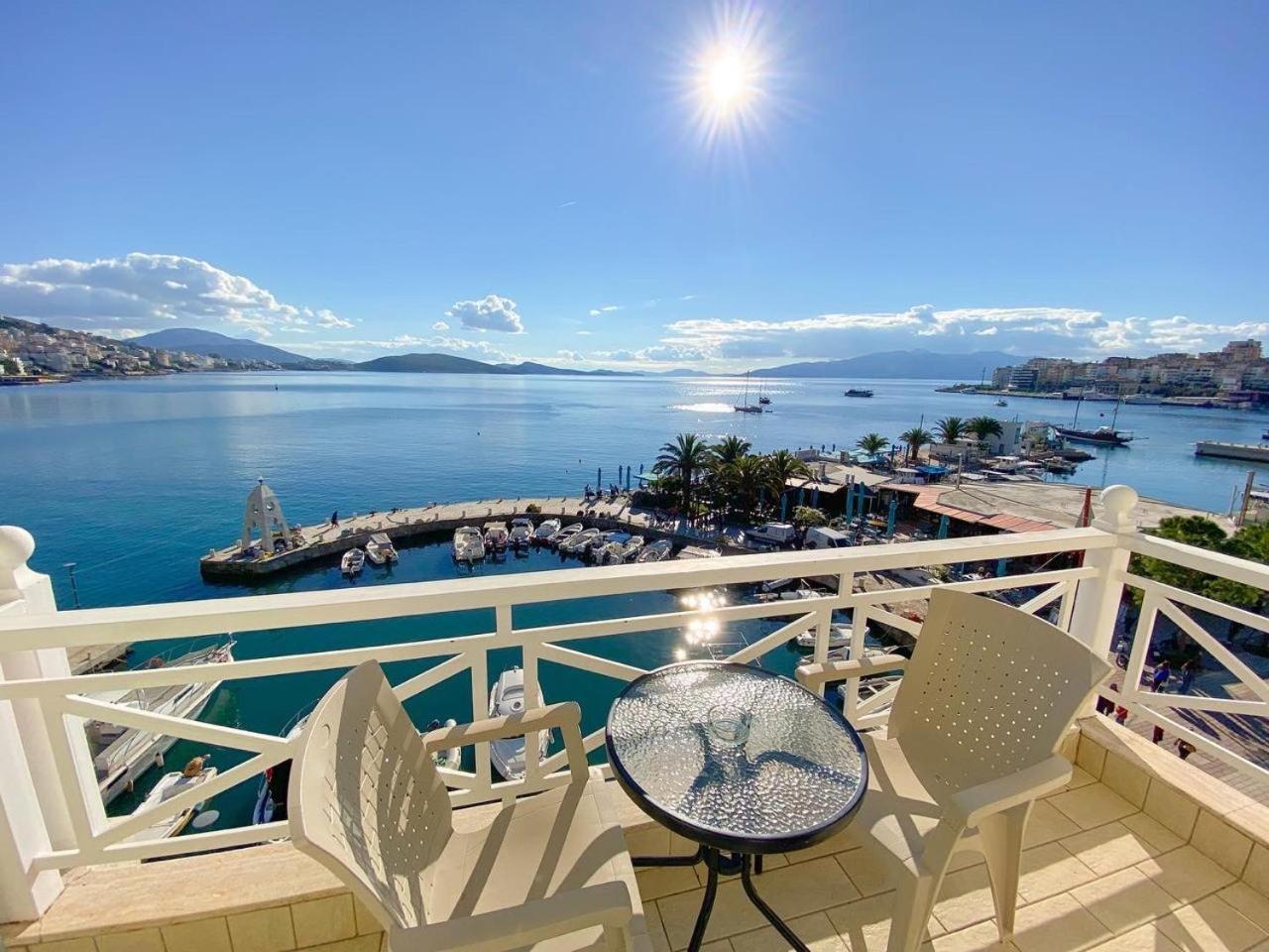 Sun N Blue Hotel Sarandë 외부 사진